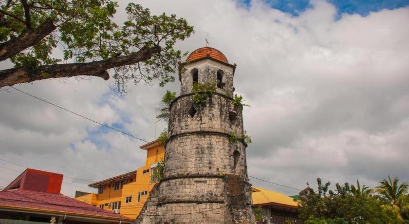Отель Casa Rubin Dumaguete City Экстерьер фото