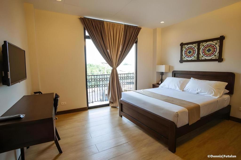 Отель Casa Rubin Dumaguete City Экстерьер фото