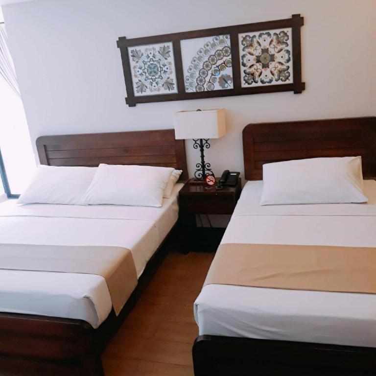 Отель Casa Rubin Dumaguete City Экстерьер фото