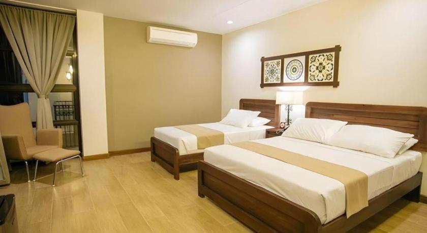 Отель Casa Rubin Dumaguete City Экстерьер фото