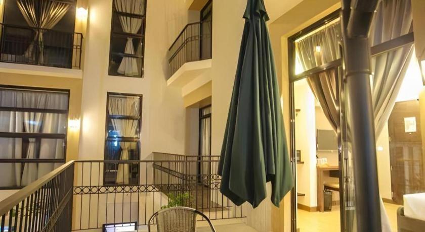 Отель Casa Rubin Dumaguete City Экстерьер фото