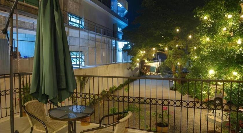 Отель Casa Rubin Dumaguete City Экстерьер фото