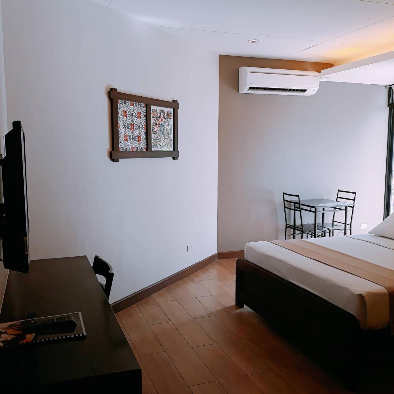 Отель Casa Rubin Dumaguete City Экстерьер фото
